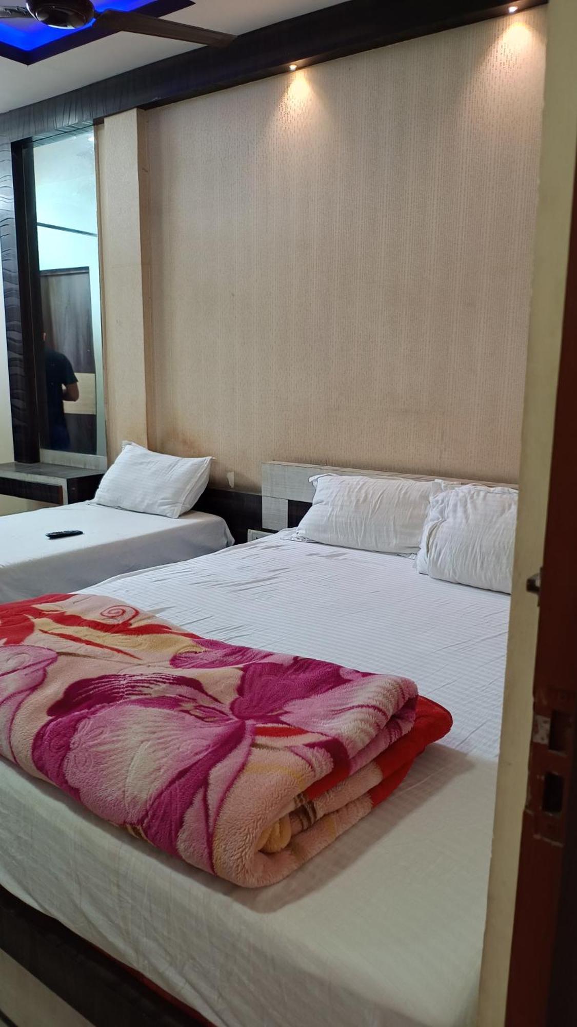 Hotel Srimanta Sankardev Majuli Buitenkant foto