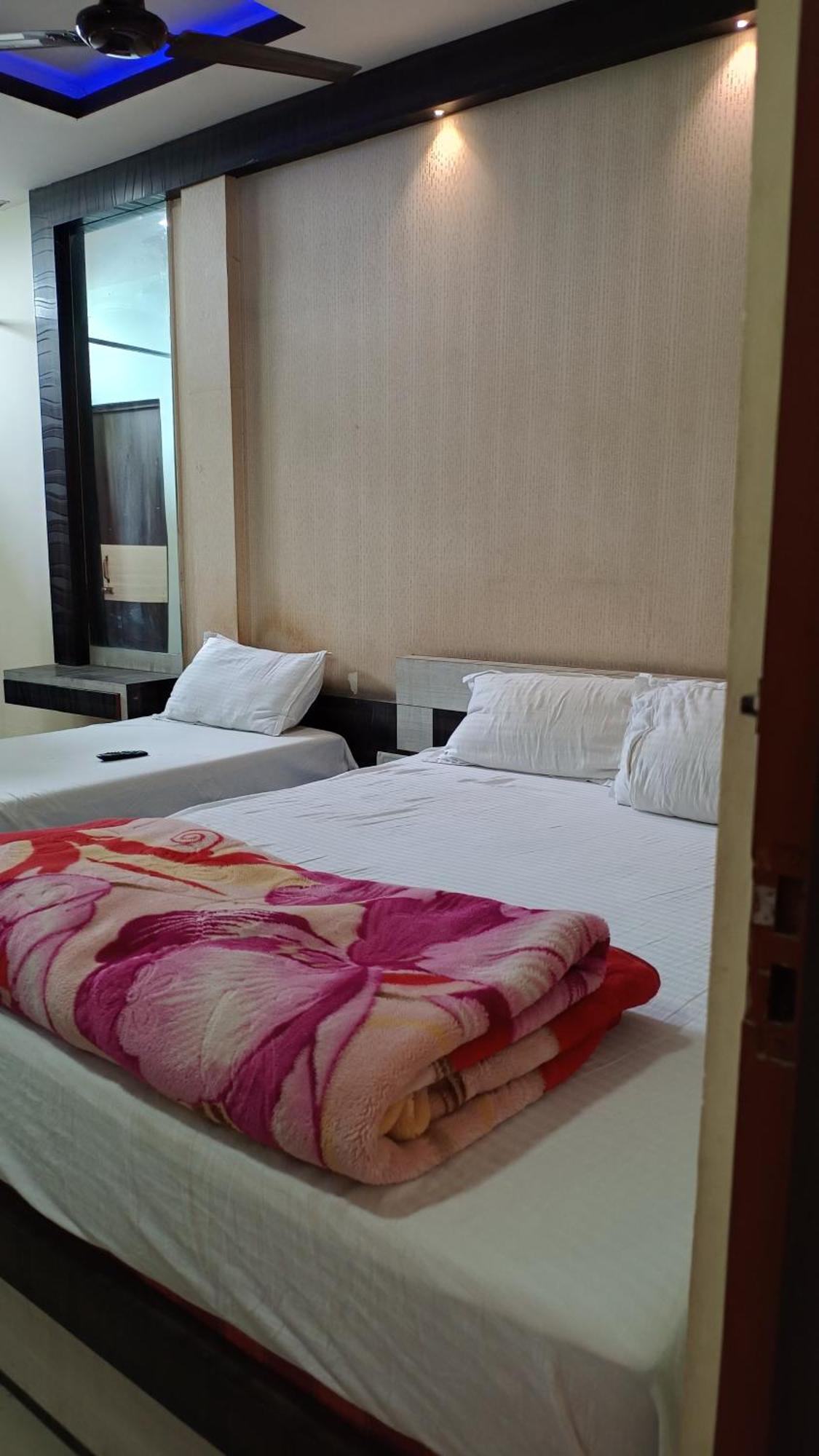 Hotel Srimanta Sankardev Majuli Buitenkant foto